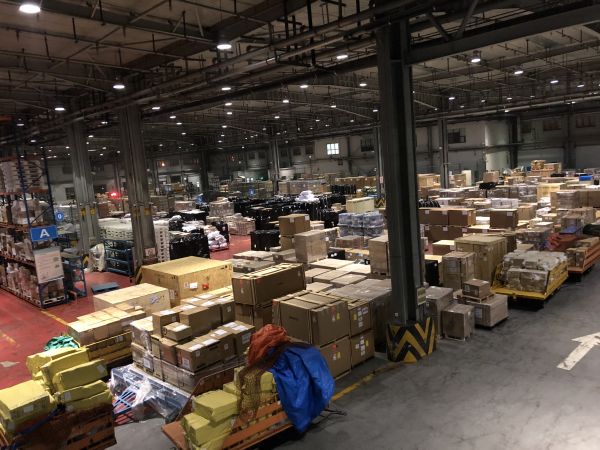 国际物流网初步形成 天河机场跨境电商进出口货物突破600万票